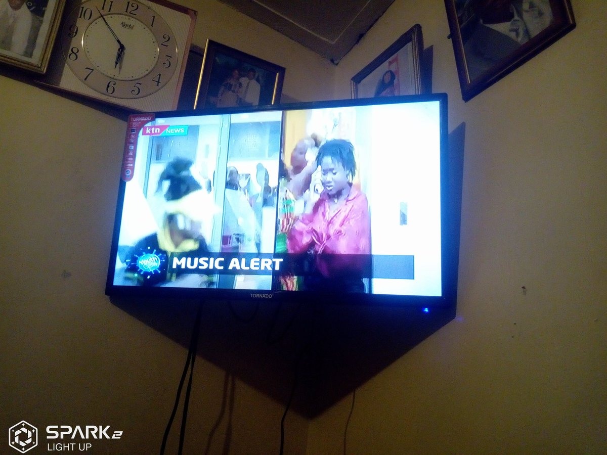 DirectorSimba's tweet photo. Locked
#youthcafe
@brian_aseli https://t.co/mzlgL7Y6O5
