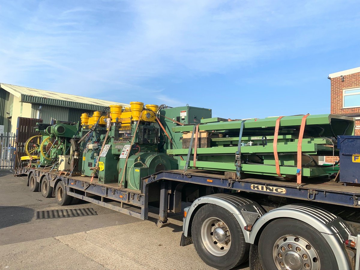 MachineMoverfpa's tweet photo. Departing Whitstable for the trek up to Sheffield,  2 loads out of 12 to be relocated. Coronavirus will probably start to take effect now, the health and well being of the staff far outweigh anything else...... hopefully see you all in a few weeks, STAY SAFE EVERYBODY! 👏👊✊💙💛 https://t.co/Glc7mrOl5X