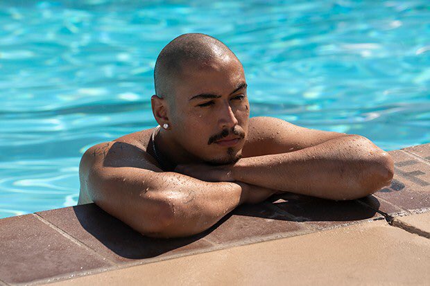 AdaPeroSinAlas's tweet photo. -¿Por qué te gusta tanto On My Block?
Yo: Por la trama.

La trama: https://t.co/bZn7XXad31