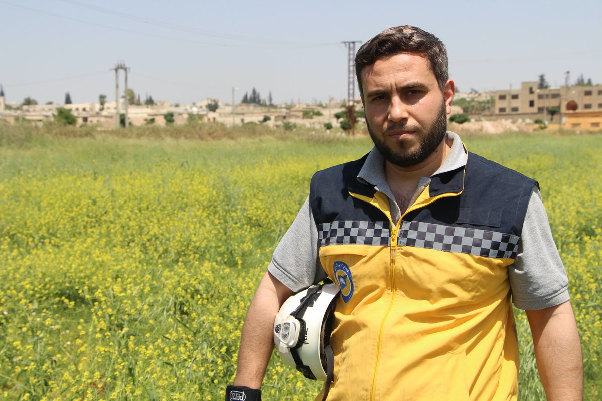 SyriaCivilDef's tweet photo. With broken hearts, we mourn the death of our colleague Ahmed Abdel-Khaleq, a White Helmet volunteer in #Aleppo. He was killed in a traffic accident on his way to work to serve his #Syria'n people this morning. Our condolences to his family. He will always be in our hearts. https://t.co/3DiTFu4e39