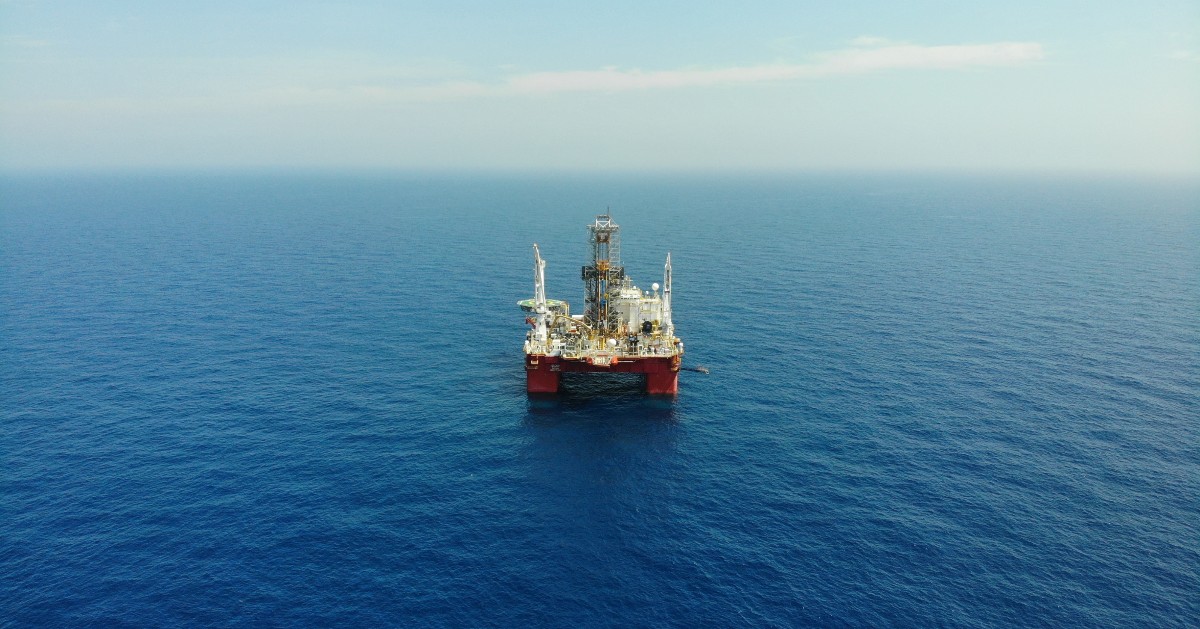 Helix_ESG's tweet photo. Developed upon the hugely successful sister vessel #Q4000, the #Q5000 extends well intervention capability with increased power, deck space & lifting capacity for deepwater rigless intervention. #HelixESG #wellintervention #offshore #oilandgas
Learn more: https://t.co/DAv7IucNmE https://t.co/AewWZ4Pnf5