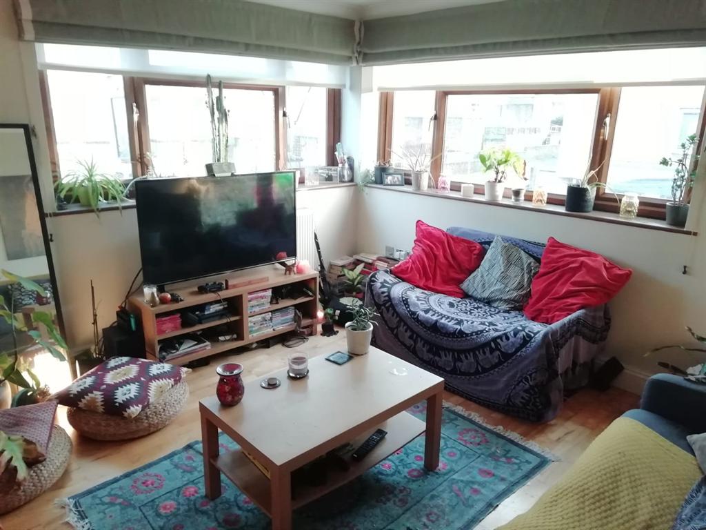 RoomStarts's tweet photo. We have Lovely Room, Full outfitted with Sovereign size Bed.
Room for rent, Furnished Personal Room & Shared Rooms, Apartments and Roommate Available here(We have many Room). If you're interested please Visit.
#Room #House #Flat #Room_share #House_share #Flat_share #Roommate https://t.co/Se77YoNyqW