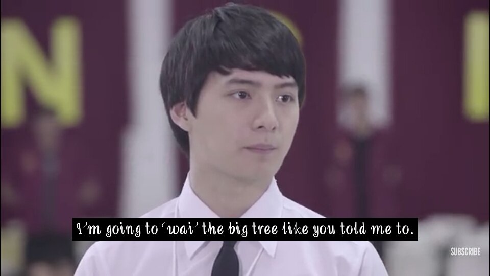 HeartPeraya's tweet photo. An innocent Ai-oon before he was known the head hazer. It reminds me of @kristtps
#SotusTheSeries 
#KristPerawat 
#KristSingto https://t.co/cn7abPGxFQ