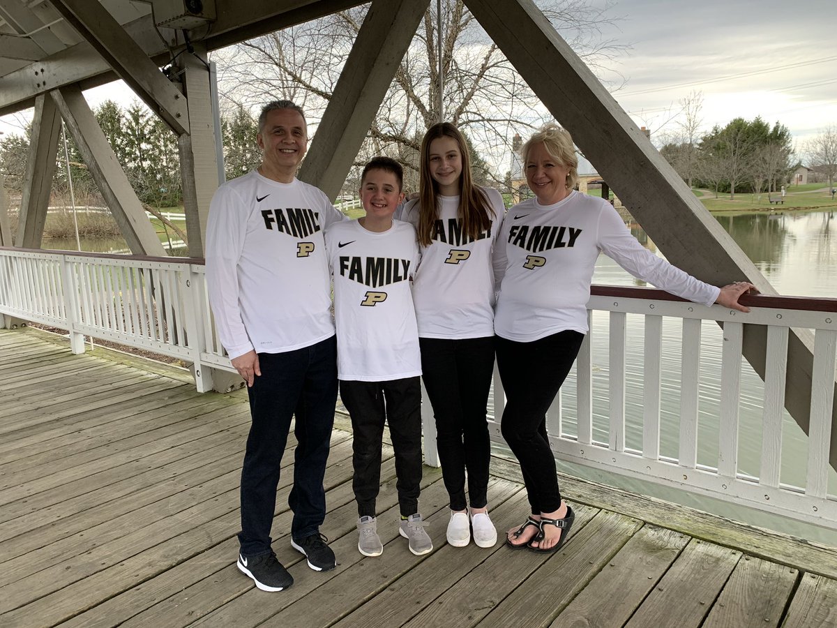 brianat_513's tweet photo. Blessed and excited to announce that I will be continuing my academic career in West Lafayette, Indiana at Purdue University💛🖤 @LifeAtPurdue https://t.co/xBCObn2LiU