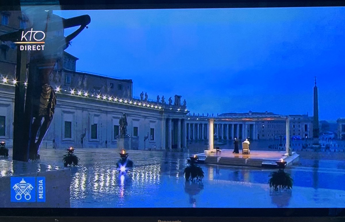 Karine Dalle tweet media