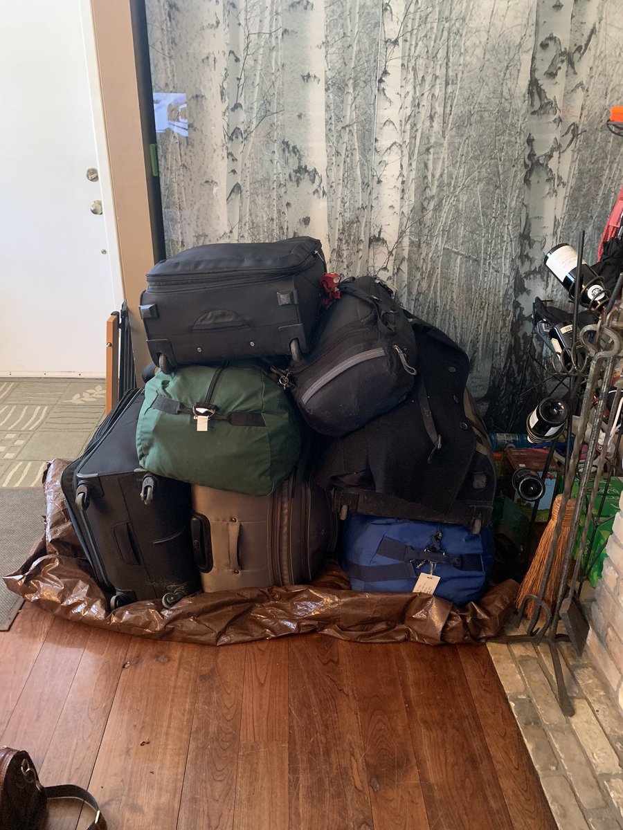 Day 1 of quarantine with <a href="/hatenayward/">hatenayward</a> almost complete. Bags have been resting in quarantine for almost 24 hours! #COVID19 #QuarantineLife #PreResidencyIsolation