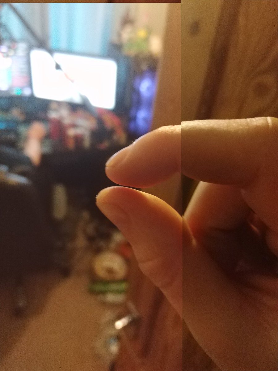 cuffpjf12's tweet image. #howclose feat losts' arm. @Knightenator