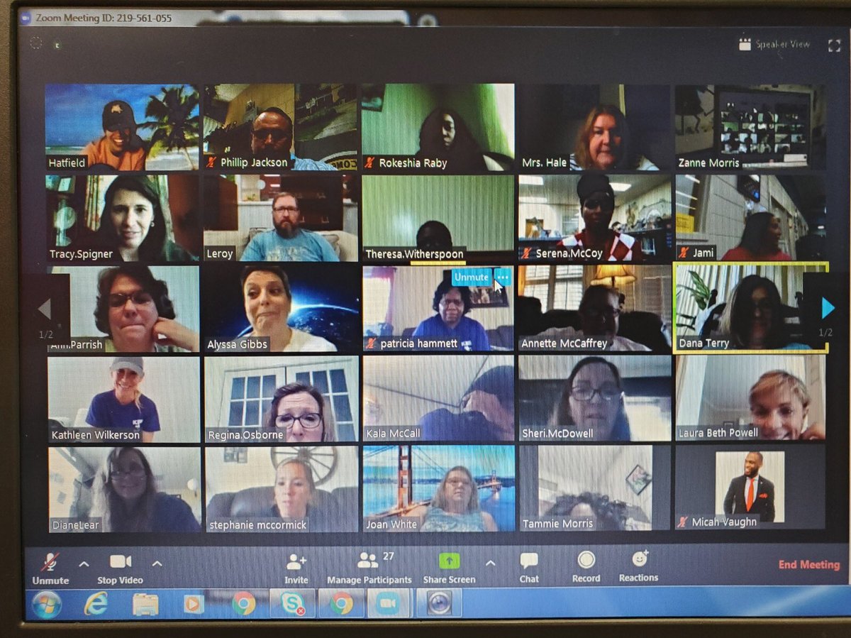 KnightPhillip1's tweet photo. Virtual faculty meeting with our fantastic Kingsbury educators!#kingsburyPride#sumterstrong https://t.co/bqiCaqkgno