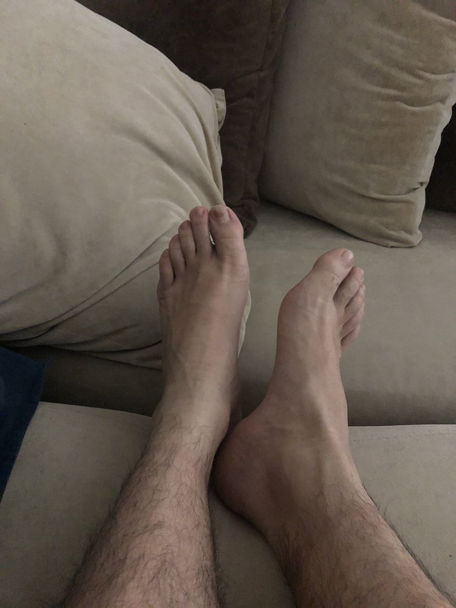 footmaster34's tweet photo. Ayak severler buyursun #trampling #foot #feet #feetworship #domination #humiliation #ayaksever #ayakfetiş #ayakfetişi #ayakyalama #çorap #çorapfetiş #master #slave #köle #dominus #istanbulsahip #istanbulmaster #köpek #fetish 🦶❤️🦶 https://t.co/kRQoqjoIDd