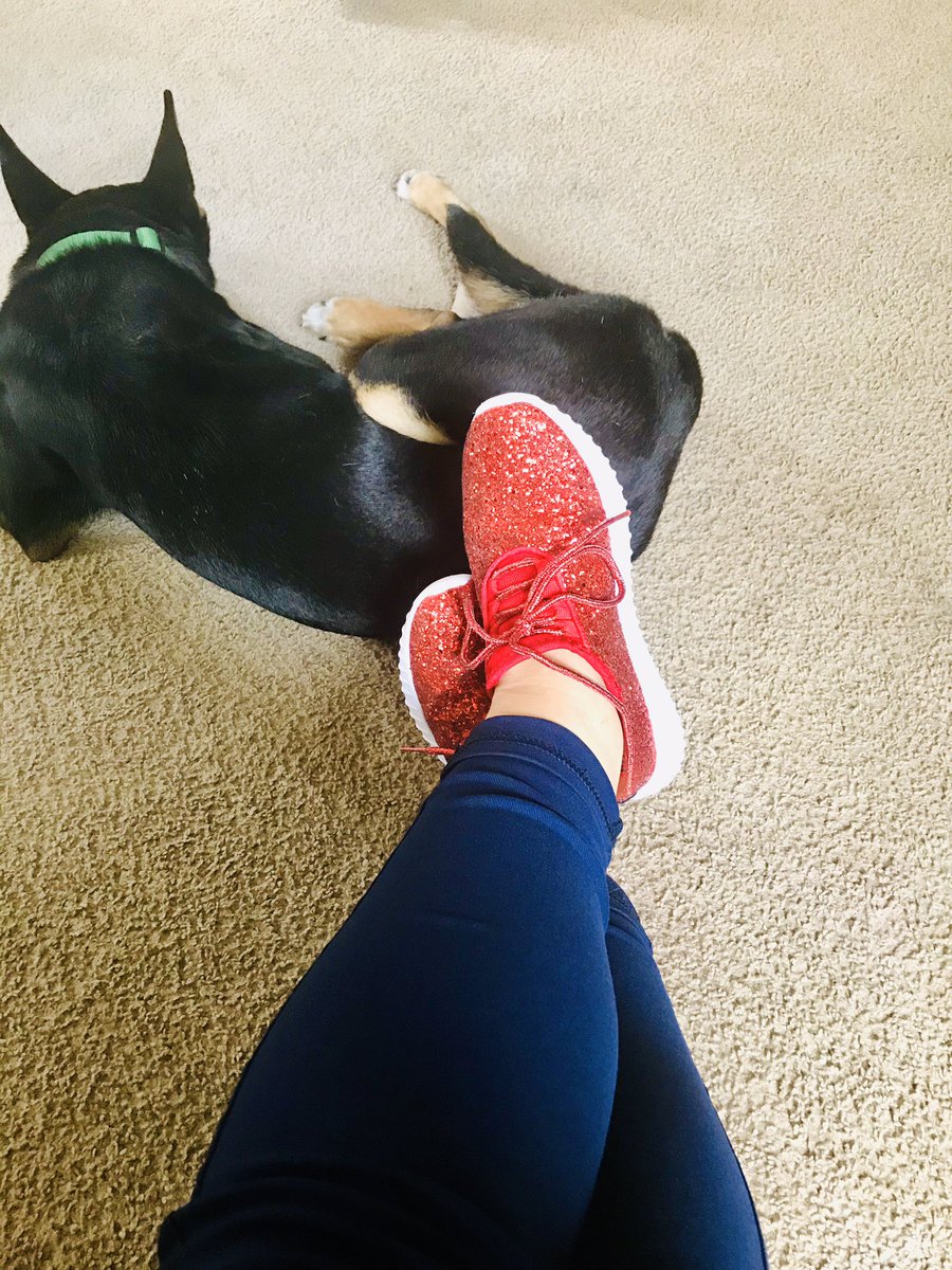 JoJobardell613's tweet photo. Day 5 of #VirtualSpiritWeek is Red White &amp; Blue day. 🇺🇸 Glitter makes everything a little better ✨ 
#BDNstayingconnected https://t.co/EVrQkLVuBh