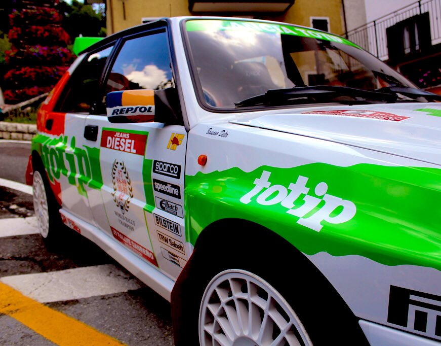 BDClubOfficial's tweet photo. Hello😛😍🤩
📸https://t.co/aGiyAoO38B
🗣https://t.co/GaStuZ99FS
#BDC #Lancia #Delta #HF #Integrale #Evo #Evoluzione #Rally #GrA #GoldenAge #MartiniRacing #6times #WorldChampion #MakeLanciaGreatAgain #lanciadelta #rallye #rallying #rallylovers #FCMB #BassanoDeltaClub https://t.co/9dYOakY9Hj