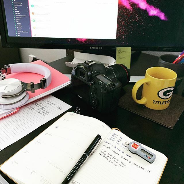 katygray's tweet photo. workplace essentials. 🗂📊📓 https://t.co/c4dfKNWNHD https://t.co/TIOUsG4UUW