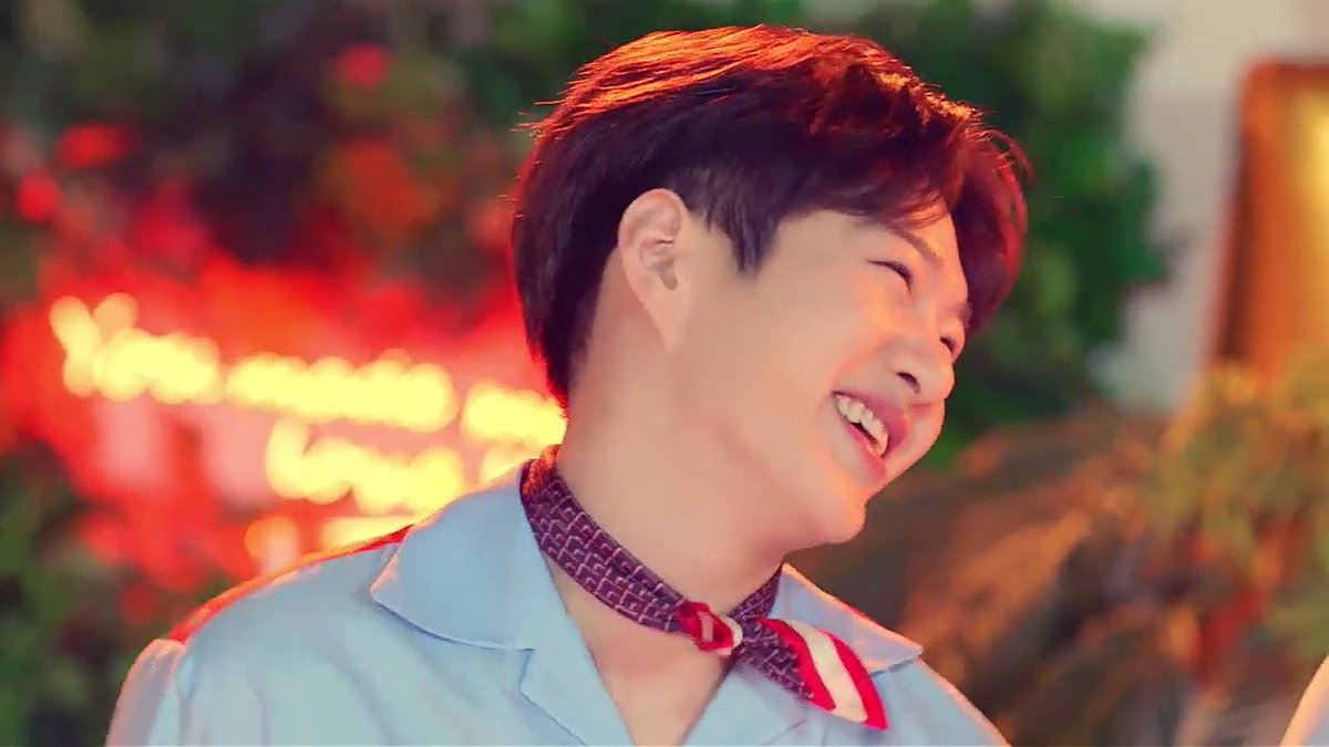 forest_LCS's tweet photo. #이창섭 #창섭 #비투비 #BTOB #맬로디 #CHANGSUB 
@LeeCS_BTOB 

© Brand New Days MV https://t.co/ocuZ1hGdlZ