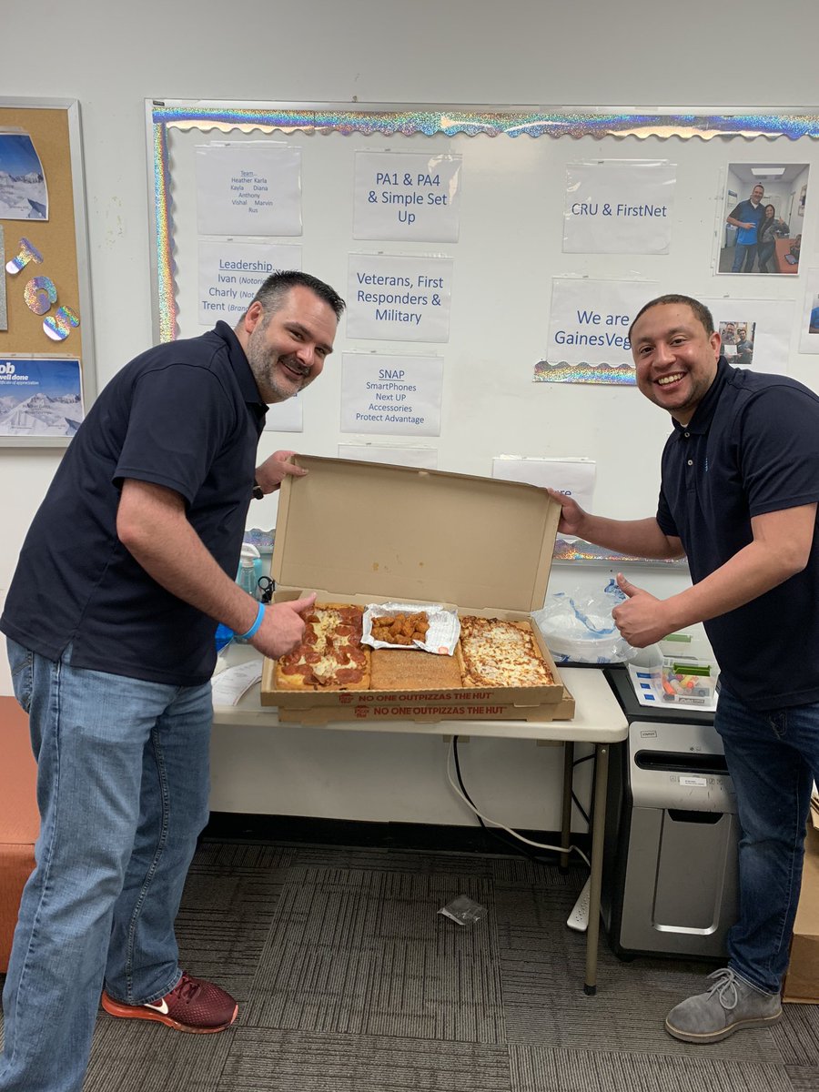 trent_att's tweet photo. Gainesville is here and ready to assist customers. Thanks AT&amp;T and @QueD31 for sending some lunch our way. #bethere #forcefacts @gsc_unitedforce @DuncNation1 https://t.co/BlepUU3cNM