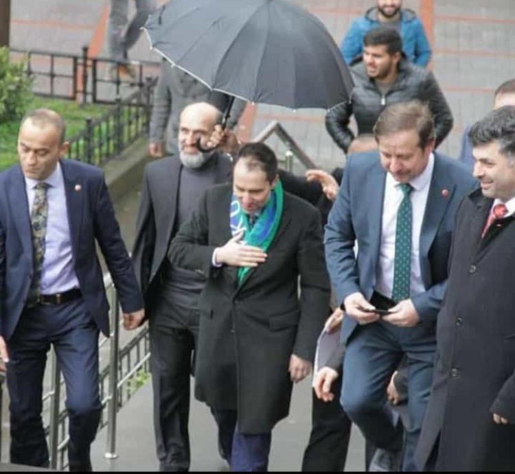 CemilColakRP's tweet photo. İsrail’in, İspanya’nın ve nice ülkelerin haber manşetlerine rahatsızlık veren, denge politikası yürütürken ayağı takılıp düşen değil, adımını sağlam basan bir lidere sahibiz. 

#FatihErbakan https://t.co/0Hp9gMQ6yR