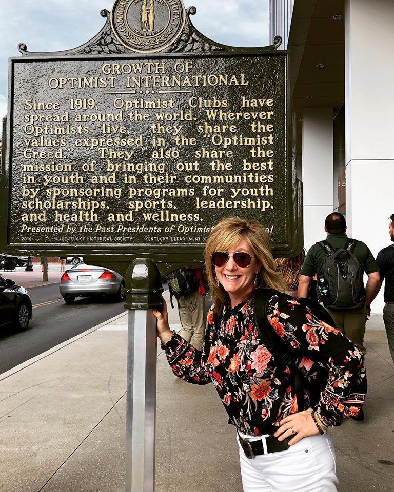 MuskieAdmission's tweet photo. 🗣Spotlight on: Marcy Ritzert
Marcy is Director of Admission and has been working at @MuskingumUniv for 16 years! Her favorite place on campus is the view of "walking across the bridge of the Campus Lake and looking up toward the football stadium and the residence halls." https://t.co/RDL6wQBU2M