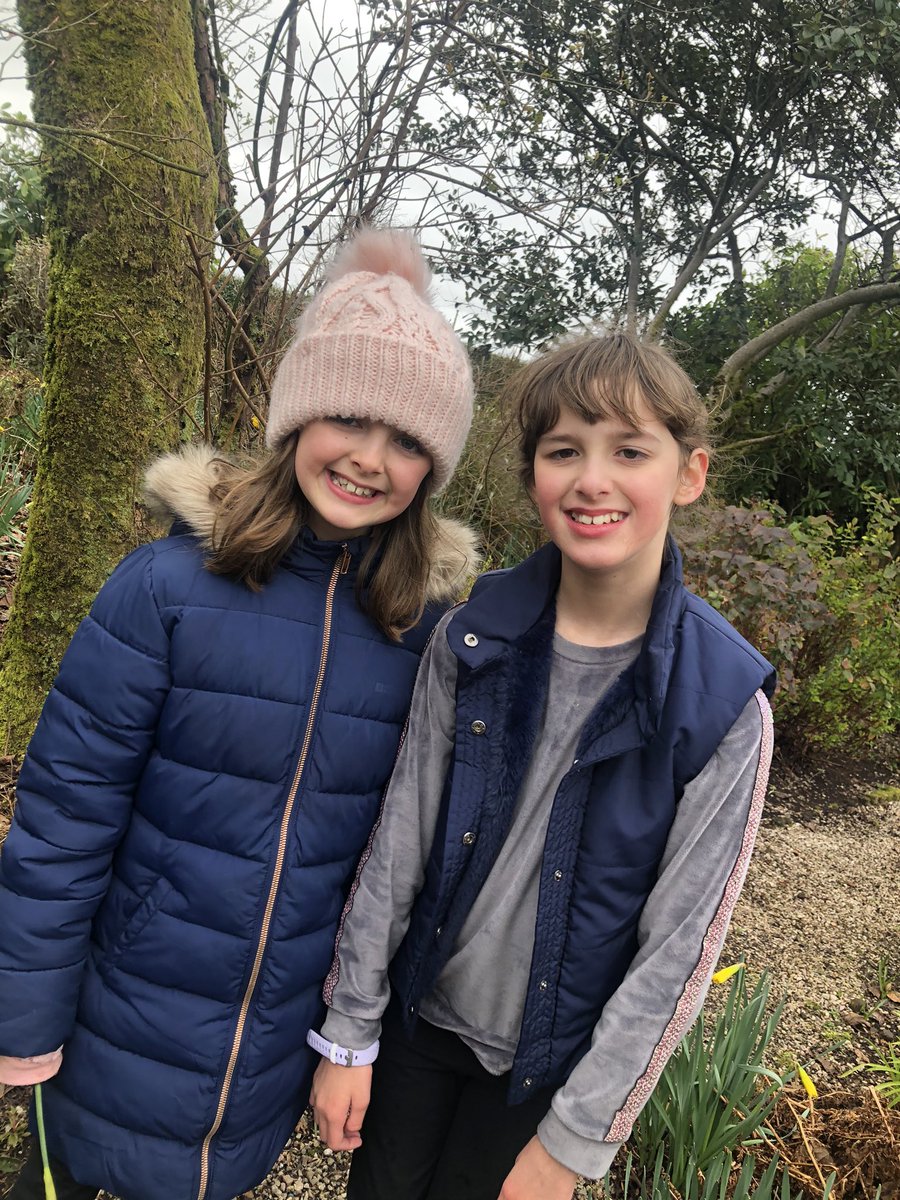 Happy Friday <a href="/KirkhillPS/">Kirkhill Primary School</a> !! First week complete 🥳