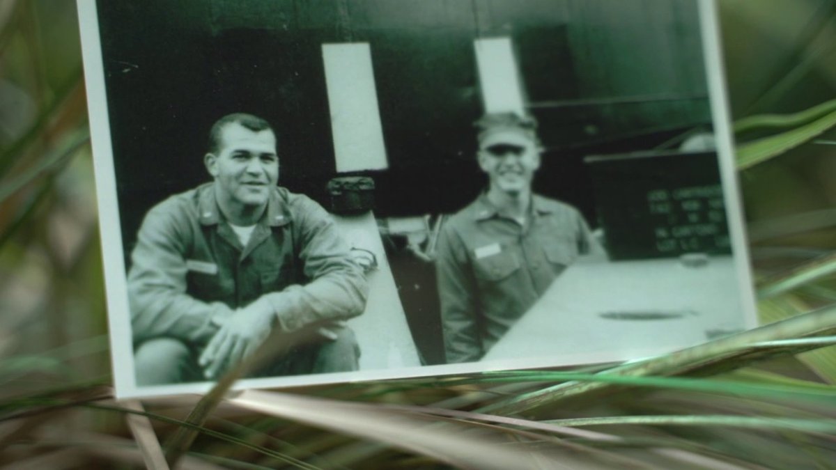 USMCMuseum's tweet photo. Two of our docents were featured in an article by CBS 6 Richmond. Learn more about their incredible story here:

https://t.co/r1PuGc96mz

#USMCMuseum https://t.co/G89p6KjL9d