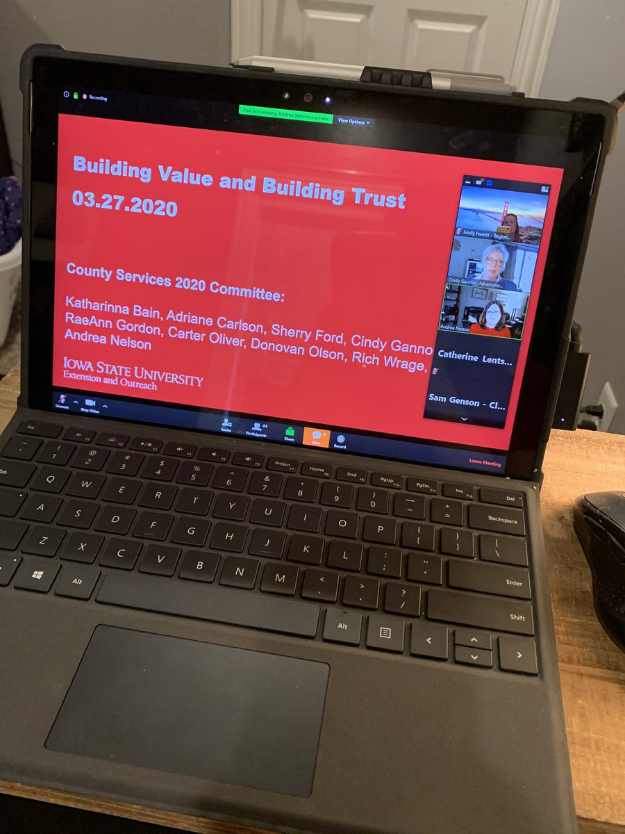missmollyhewitt's tweet photo. Working on relationship building with colleagues on the county and state level! @ISUExtension @AndreaRNelson @cindyga @ISUExtWoodbury #StrongIowa https://t.co/IN8vBMDrqE