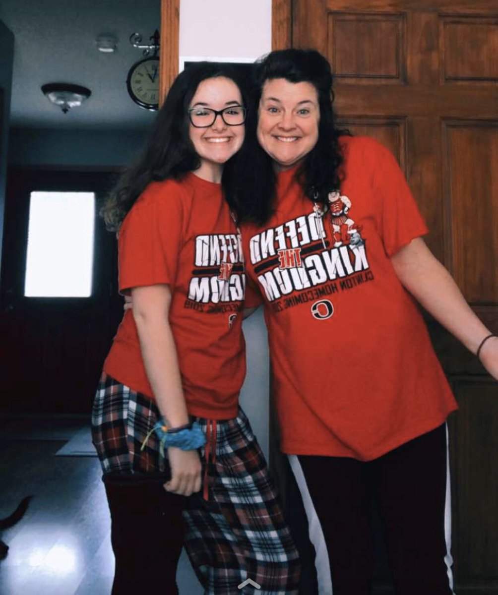 PeggyKeefer's tweet image. #spiritweekchallenge @MrKuchCHS @CHSROYALARMY