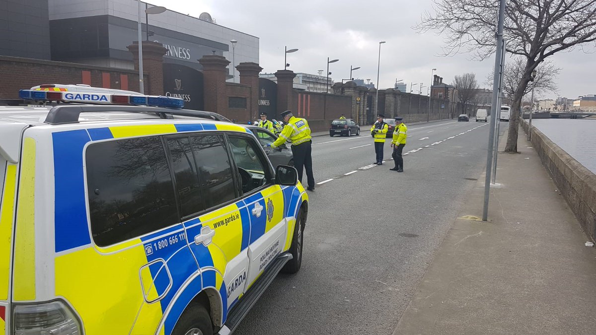 An Garda Síochána tweet media