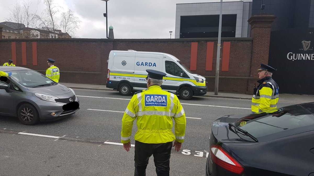 An Garda Síochána tweet media