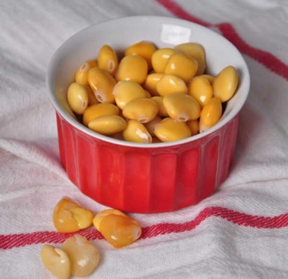 Los niños son incansables. Siempre tienen ganas de hacer cosas y estar activos. En casa llega un punto en el que todo se complica y no sabemos qué juego o actividad proponerles. ¿Qué tal un cuenco de #Saladitos y lápices para colorear? #YoMeQuedoEnCasa