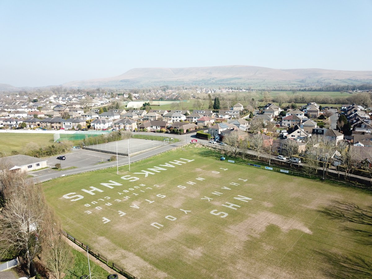 I don't think we can say it any better than this!
Well done to the robot controllers <a href="/phil_isherwood/">Phil isherwood</a> for drawing with his and <a href="/iamsuperginge/">rick edmondson</a> for flying and taking these wonderful photos with his
#nhsapplause #NHSheroes #NHSThankYou #clapforourcarers