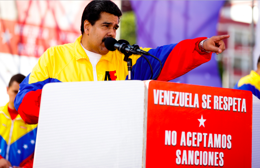mae_rusia's tweet photo. #Zajárova comenta la situación en #Venezuela: no nos cansaremos de repetir nuestro llamamiento a cancelar de inmediato sanciones arbitrarias unilaterales que en la coyuntura actual de la epidemia se convierten casi en un arma de genocidio. 🇷🇺 continuará prestando apoyo a  🇻🇪🤝 https://t.co/w7qejo9IQT