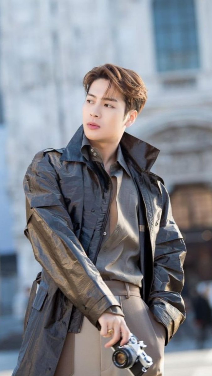 LRadelic's tweet photo. @jypnation Happy birthday Jackson!!❤❤
You're our king!!👑 https://t.co/GPtiRKa6J2