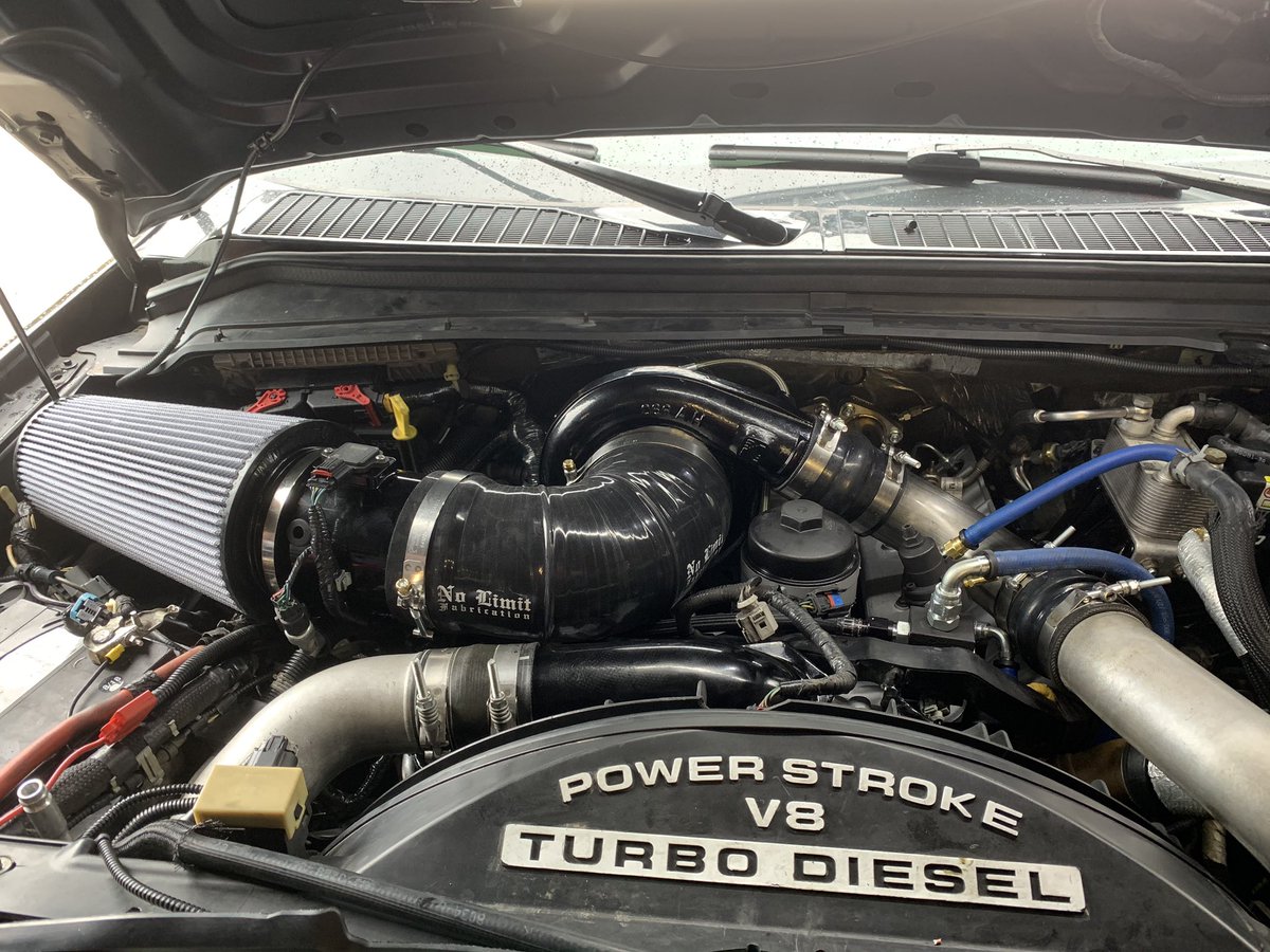 JNKENGINES's tweet photo. https://t.co/i0ujrbeWiq

A build for the record books! Swipe left to start drooling 🤤⛓💨⚙🔧🏁
•
•
•
#sixfo #sixfour
#jkengines #powerstroke #superduty #diesel #ford #6oh #6ohh #sixoh #sixohh #rebuild #reman #jnk #longblock #shortblock  #navistar #vt365 #vt390 #bulletproof https://t.co/TcKpbb3xSG