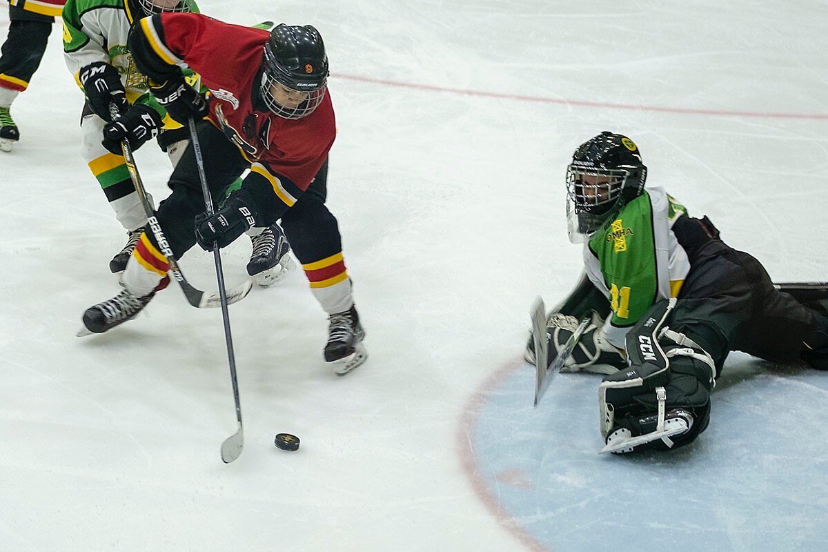 Today is my nephew, Carter’s 13th birthday! It is a quiet birthday with #COVID19 and it would absolutely make this <a href="/nhl/">NHL</a> fan’s day to get a birthday message! <a href="/Sportsnet/">Sportsnet</a> <a href="/penguins/">Pittsburgh Penguins</a> he’s the biggest #sidneycrosby fan I know #nhl #sidneycrosby #penguins #birthday