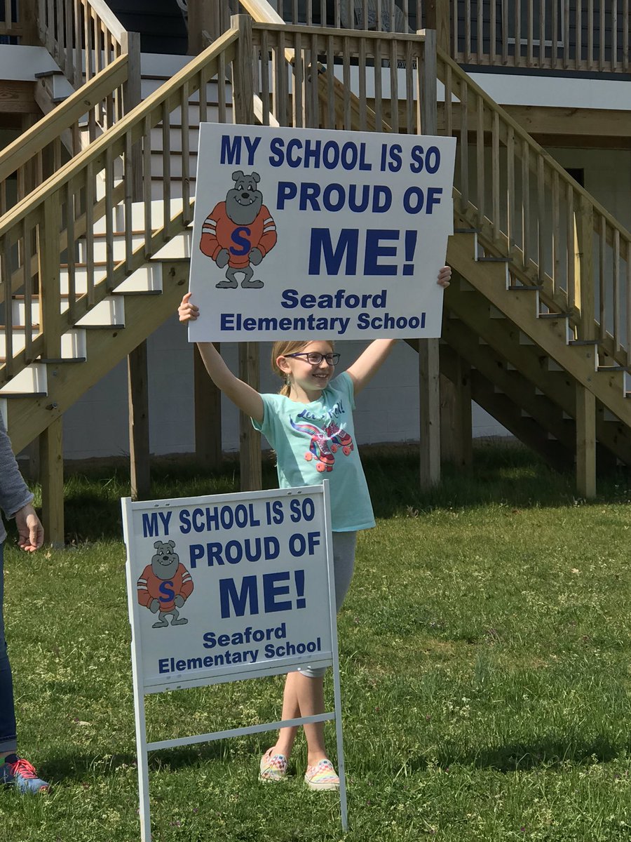 SESBulldog's tweet photo. Congratulations to our last Seaford Signs of Excellence recipient of the year, Ella Thomas! You have continued to brighten our days with your morning BNN! You truly embody what it means to be a bulldog!💙🧡#SESBulldogs #SignsOfExcellence #SpreadingLoveWhileSocialDistancing https://t.co/t6XmbU7GDk