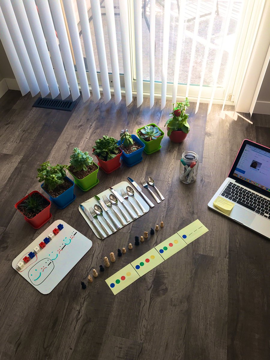 Today at Edwards Studios we are talking all about pattern cores and extending repeating patterns. Missing my Little Einsteins today, but so thankful we can have fun and learn in new ways. <a href="/rvsed/">Rocky View Schools</a> @PPL_Sabres #edwardslittleeinsteins #rvs