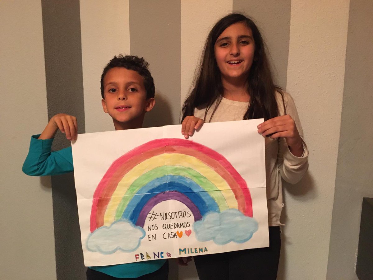 beluata's tweet photo. @todonoticias #YoMeQuedoEnCasa Mile y Fran, mis sobris desde Fuengirola, Malaga 🇪🇸 https://t.co/W90sX45Q1f
