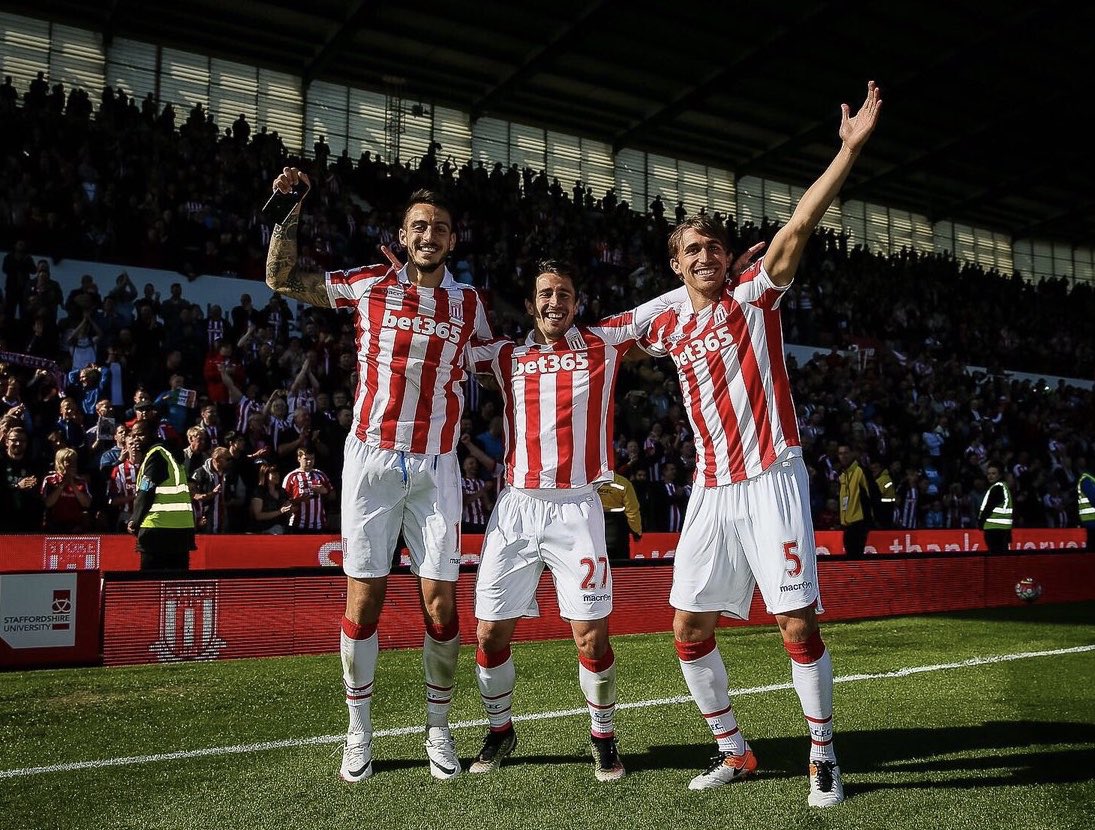 Happy Birthday to both Spaniards Joselu and Marc Muniesa  