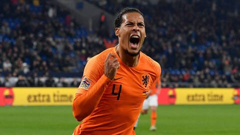 L'héritage des Davids, Seedorf et autre Kluivert continue de perdurer puisque de nombreux joueurs d'origine surinamiennes sont sélectionnés dans l'actuelle équipe des Pays-Bas.Comme Van Djik, Wijnaldum ou Bergwijn