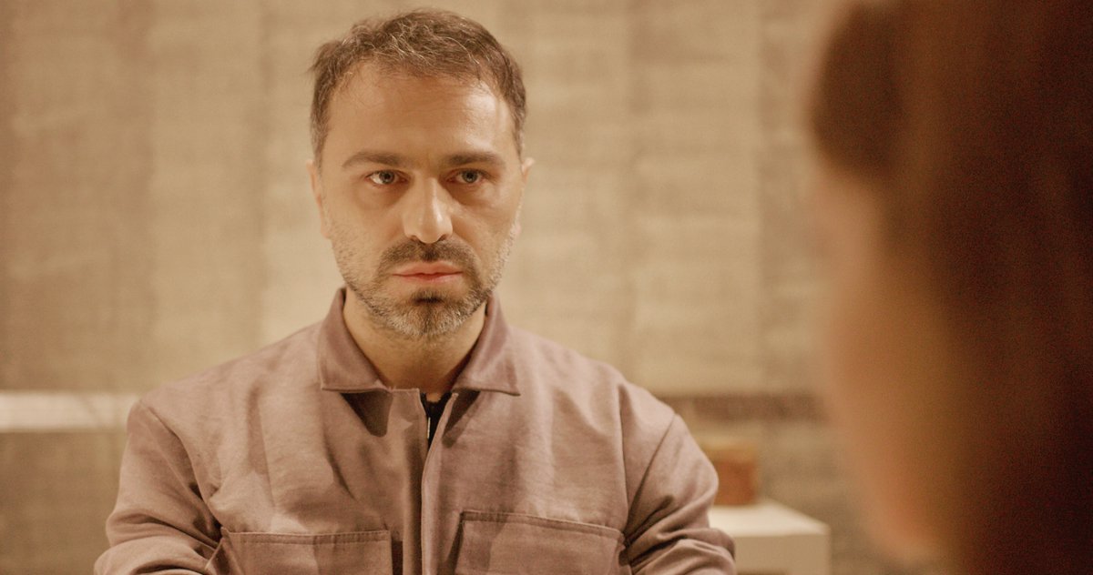 YOUTUBE’DA YAYINDA: youtu.be/iHAnqeP77uY
"dünya 2222"
2222 dünyasında, trombositleri için haplarla beslenen insancıkların hikayesi

<a href="/SerdarOrcin/">Serdar Orçin</a>, @melektanker, <a href="/namiesatgil/">Nami Esatgil</a>, <a href="/FikretUrucu/">fikret urucu</a>
senaryo&amp;kurgu&amp;rejisör: <a href="/SerdarPeh/">𝓢𝓮𝓻𝓭𝓪𝓻</a>
sanat yönetmeni: @ulkzun
görüntüyön: <a href="/pekcakir/">Emre Pekçakır</a>