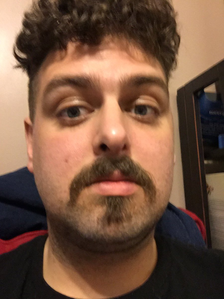FirstNameTurner's tweet photo. @BigHapaPump Let’s do it 🤘🏻 https://t.co/7IspH1K9Do