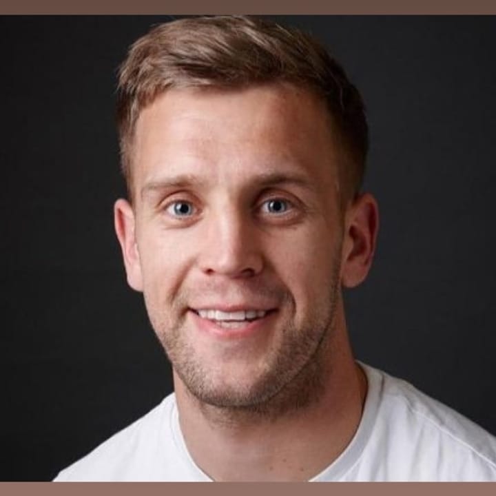 Belvoguidance's tweet image. Our #Lunchtimetalks series goes virtual! First up is Jonny Cooper from @TeamDCU. Jonny will join us for a Zoom Live Q&amp;amp;A next Tues @ 1pm. Contact us directly for more info!