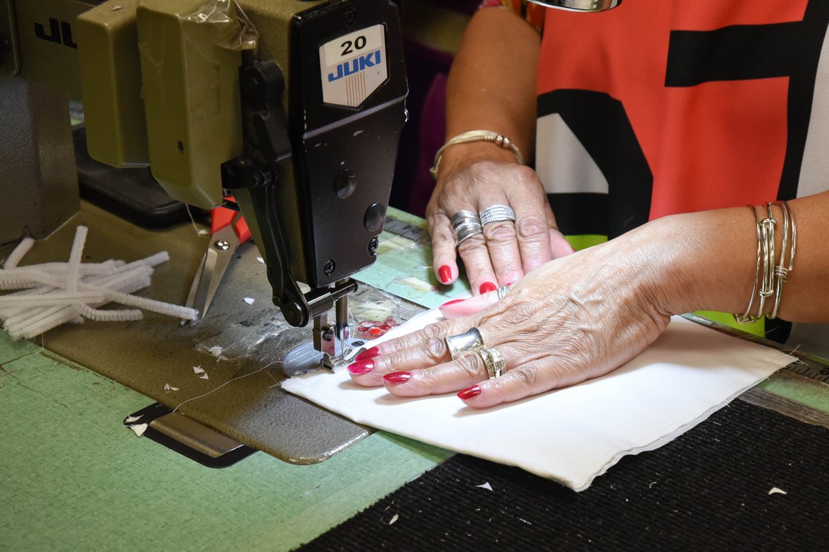 ABC13News's tweet photo. THIS IS GREAT! @SolidStoneFabr1 in Martinsville will be producing masks, acrylic protective shields and gowns for health care workers to help them during the #CoronavirusUSA pandemic. ❤️👏👏
#ThankYou https://t.co/1iMtY4iraq https://t.co/3yPpm6omSh