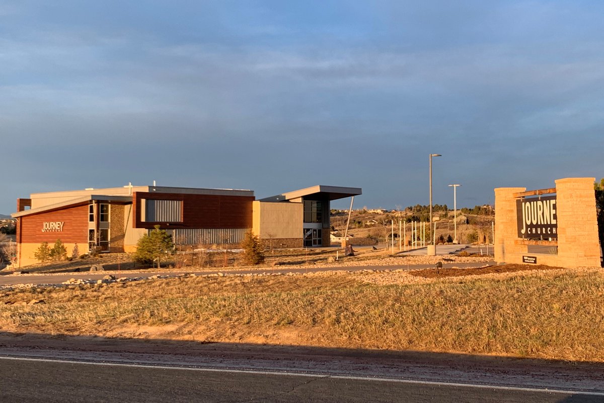 MergerGuru's tweet photo. #MultisiteNewNormal SMALL is the new BIG. Smaller facilities, 300-600 seats with multiple services. @journeycolorado church has 14k sf, 350 seats, 5 services with 2,000 people attending weekly. The future is here! #multisite #churchmergers https://t.co/4s7fZmJ7q2