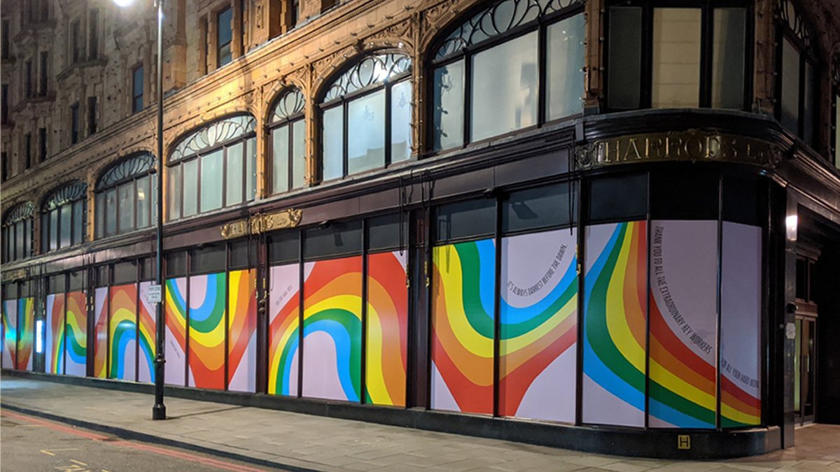 HarrodsService's tweet photo. We’re proud to join the worldwide movement uplifting local communities with rainbows of hope. We can’t wait to welcome you back, but in the meantime, use #HarrodsWindows to share your own rainbows with us.
#Harrods #RainbowOfHope #ChaseTheRainbow #RainbowTrail #RainbowWindow https://t.co/1RvrkvDMDN