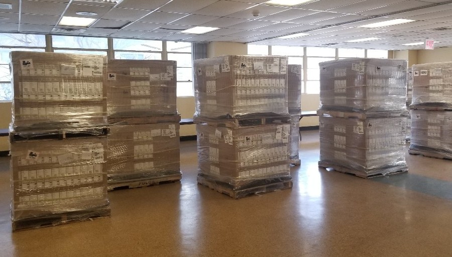 CUNY's tweet photo. First shipment of laptops arrives at @JohnJayCollege for distribution to students who are most in need of resources. Colleges are working hard to make sure these students succeed in distance learning mode. https://t.co/WgSh8KlF5K https://t.co/BS0NlrmrFd