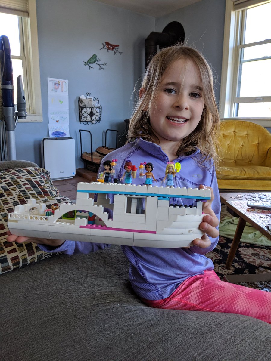 wendy_juniper's tweet photo. @KlotzSusan And now it's a party barge! https://t.co/NSzYXJdSKb