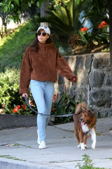 Friday, March 27: Aubrey Plaza cosplays as her dog