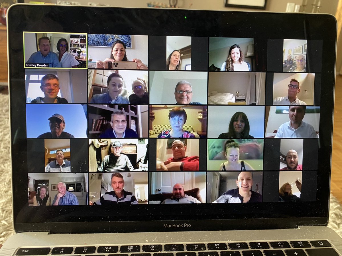 stacybess tweet media