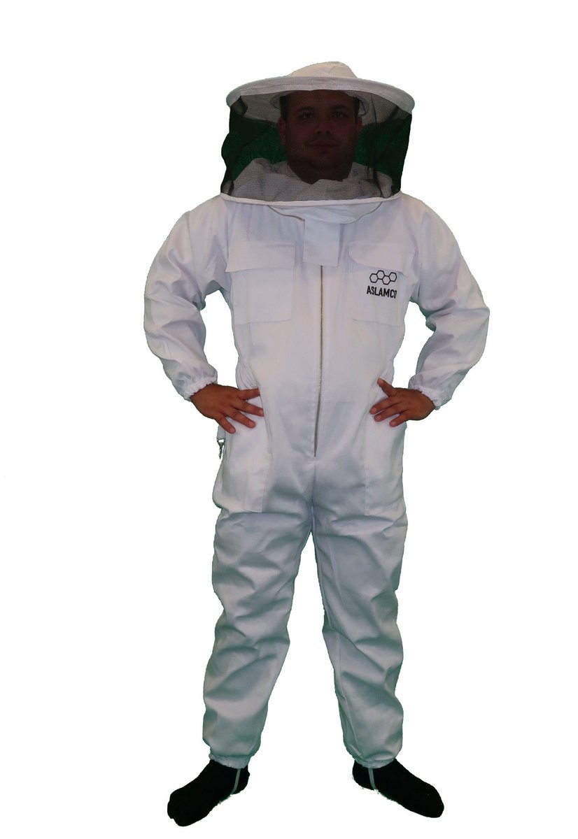 aslamcoltd's tweet photo. Given the #PPEshortage would #beekeeping suits serve as viable #PPE for frontline staff dealing with #covid19 emergency in NW Ireland / NI? We design specialist PPE inc these protective suits + gloves -some of which could be repurposed at short notice @paddycosgrave @ClodaghLRice https://t.co/QAZVyS6f1O