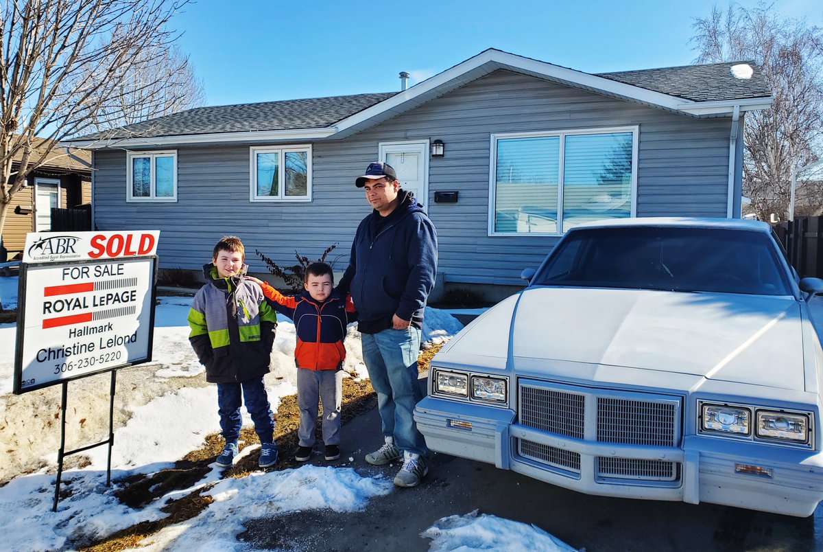 ChristineLelond's tweet image. Congratulations to my repeat VIP Joey and the Kiddo’s on the purchase of your new home!!! 🏡 

christinelelond.com/blog.html/stea…

#ABR®#ABRSOLD #RENE #Saskatoon #Realtor® #saskatoonrealestate #ConfederationPark #RoyalLePageHallmark #RoyalLePage #CLRBlog