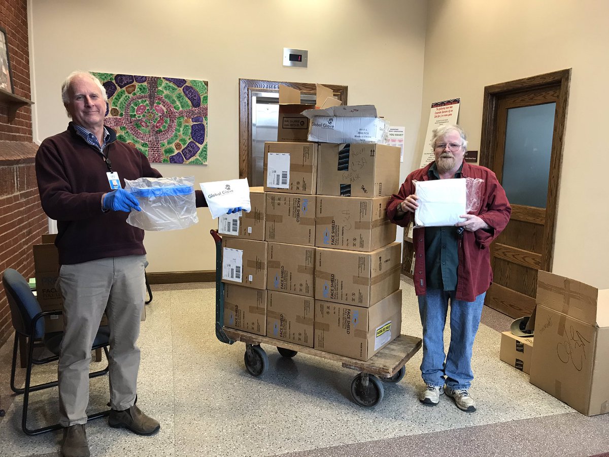 GPSchools's tweet photo. GPPSS donated safety goggles, face shields, gloves &amp; masks from our middle school science, special education and buildings &amp; grounds departments to Henry Ford Health System and St John Ascension. Parcells Chris Geerer led the way! It takes a community and we are honored to help! https://t.co/9TZKtMliUr